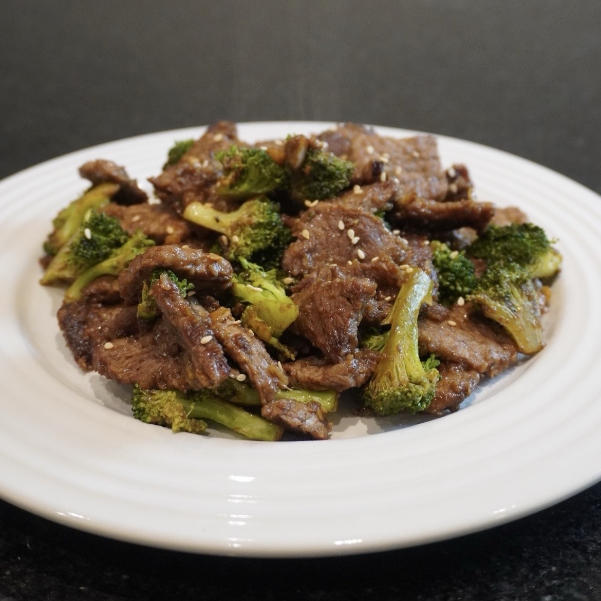 Carne con Brócoli Estilo Oriental