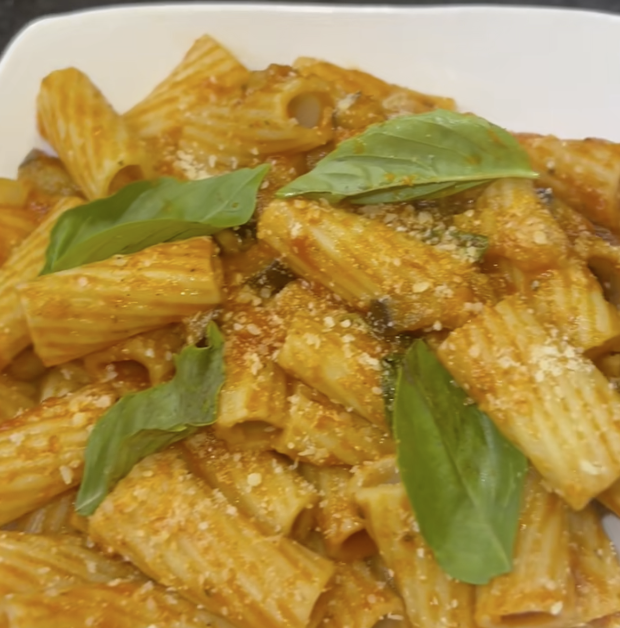 Pasta con Berenjena