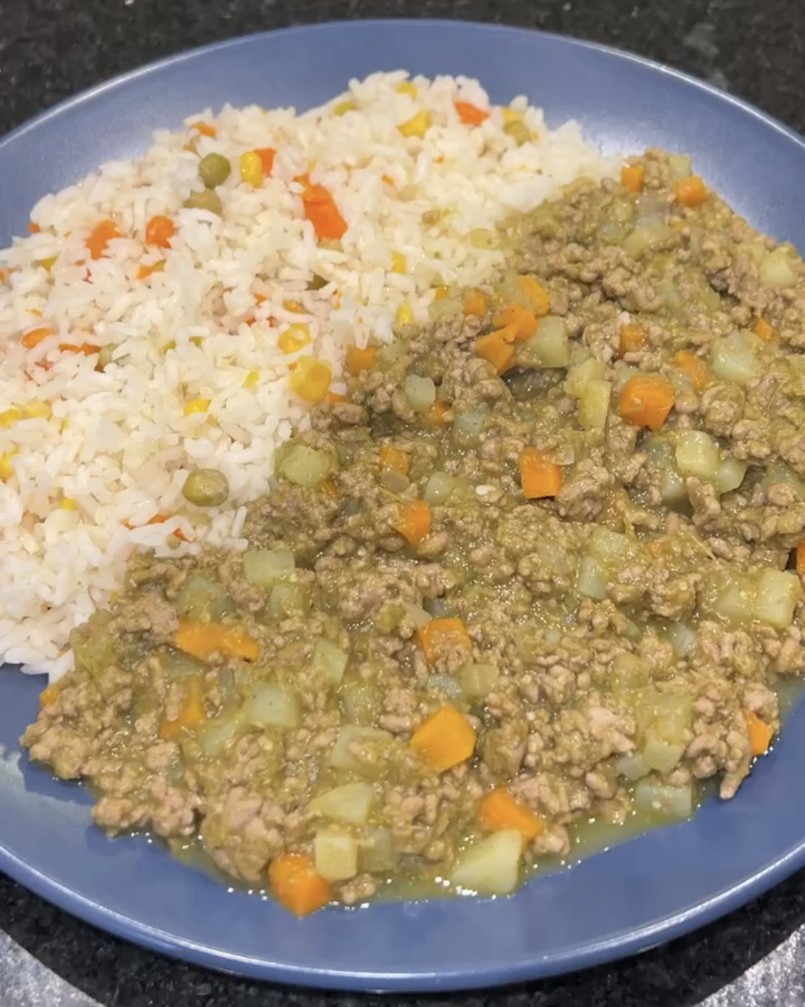 Picadillo en Salsa Verde